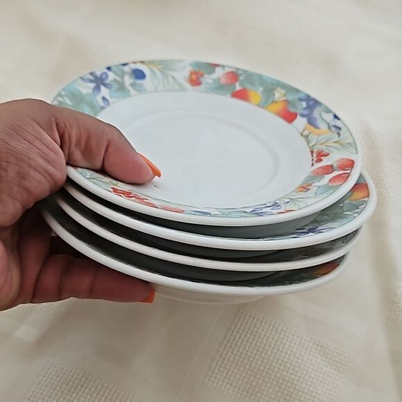 Table D'Hote 16 Pieces Porcelain Dinner Set Dishwasher & Microwave Safe White - Picture 9 of 16